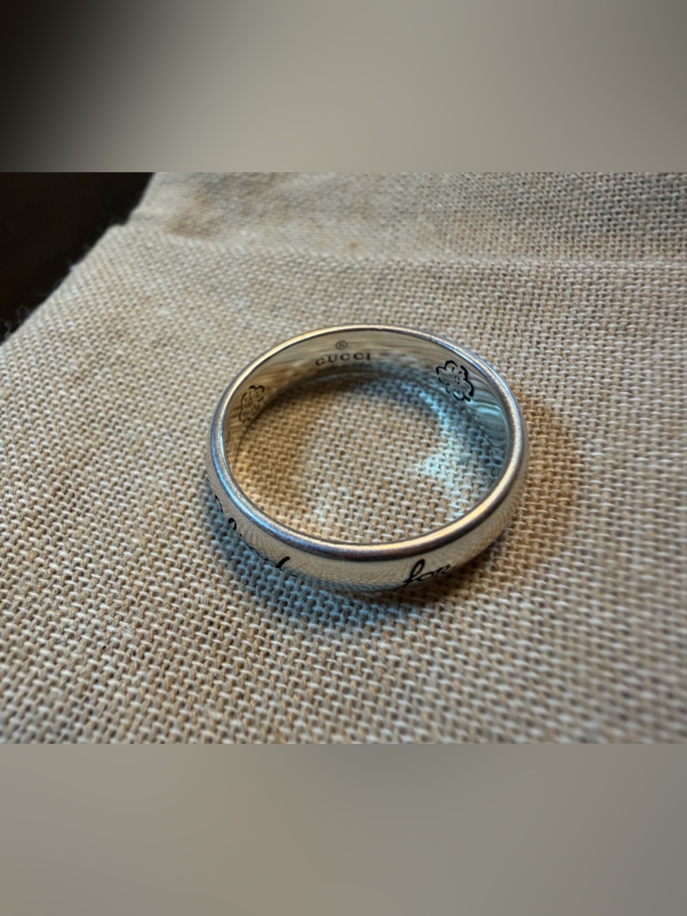 New Authentic Gucci GG Logo Blind For Love Silver Ring - Picture 11 of 16